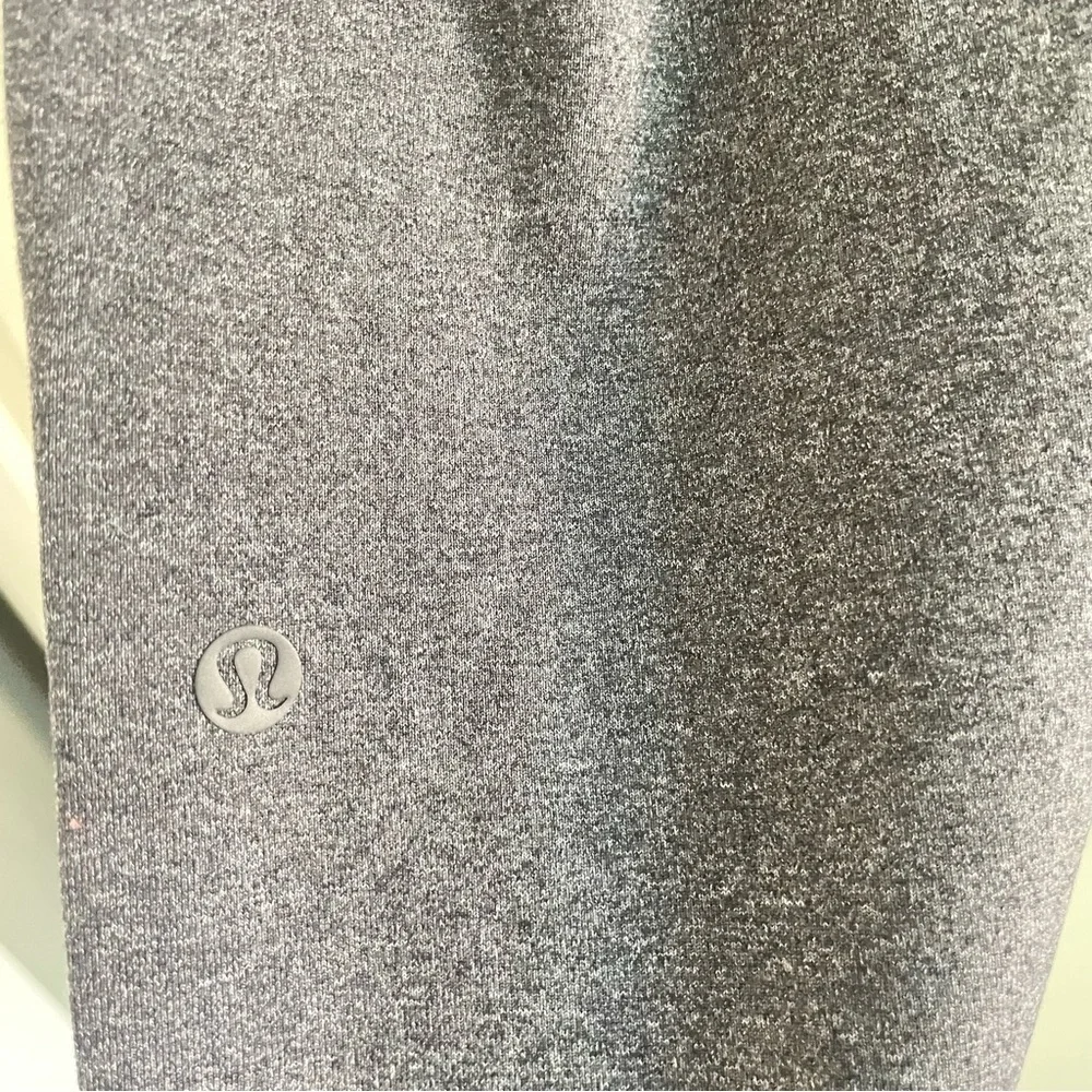 Men’s Lululemon Heathered Black Discipline Pants Size Small 26765